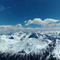 Flugwegposition um 12:39:43: Aufgenommen in der Nähe von Bezirk Inn, Schweiz in 3393 Meter